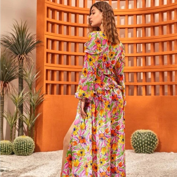 Floral Print Lantern Sleeve Split Thigh Dress - Picture 7 of 8